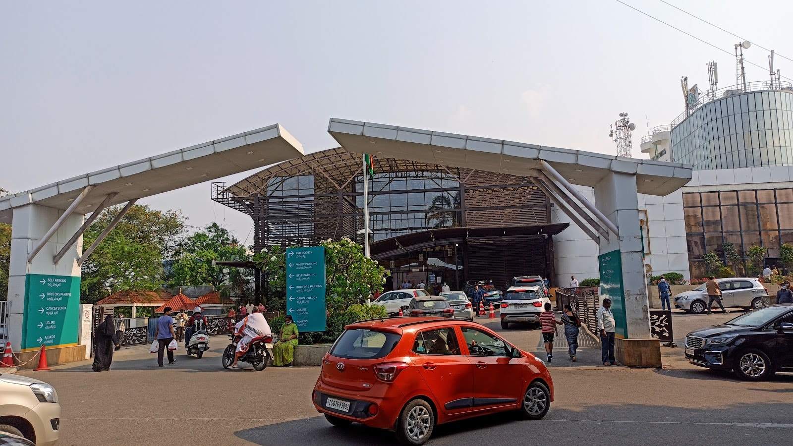 Apollo Hospitals, Financial District