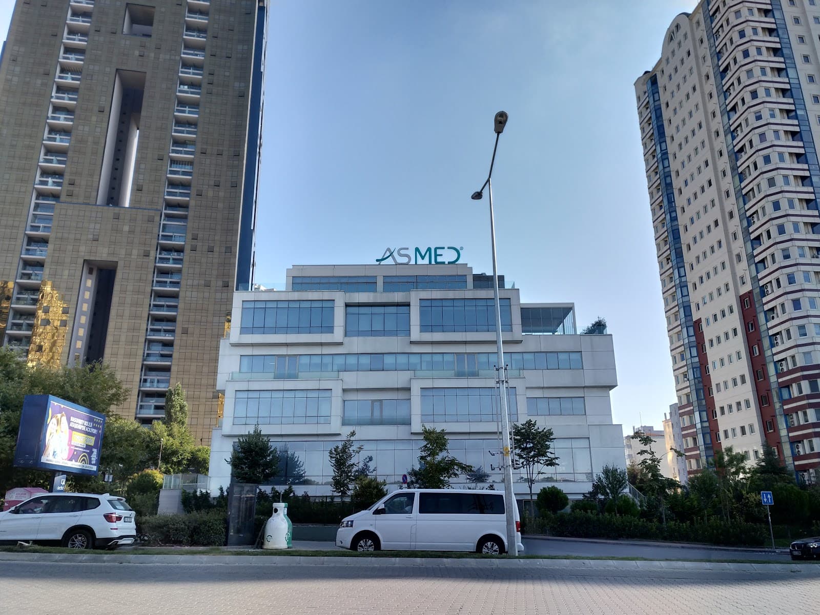 ASMED Surgical Medical Center / Dr. Koray Erdoğan