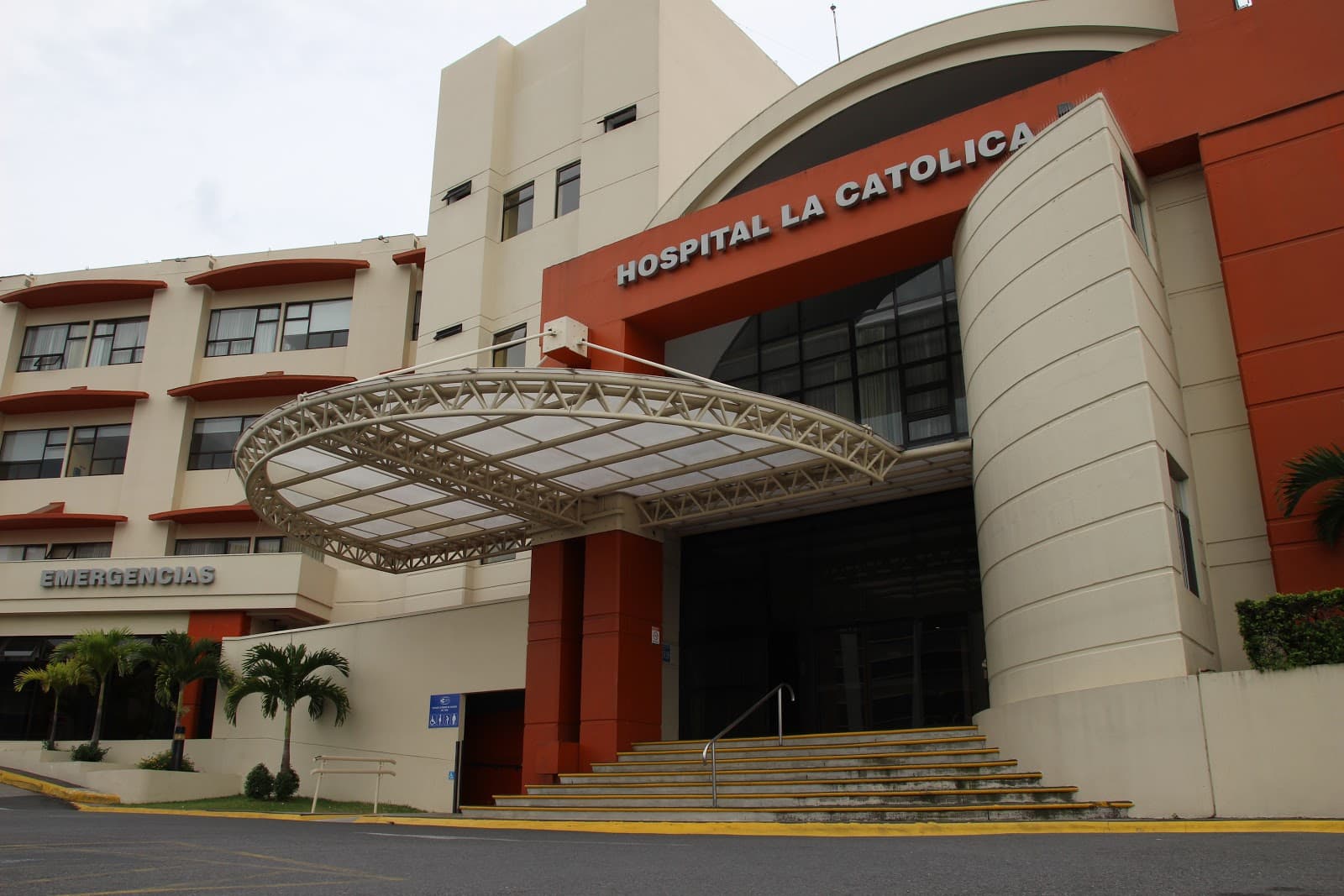 Hospital Internacional La Católica